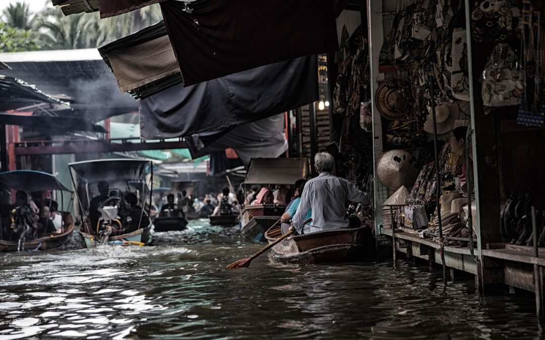 Studi Kasus Pembangunan Infrastruktur dan Perekonomian Desa Kamal